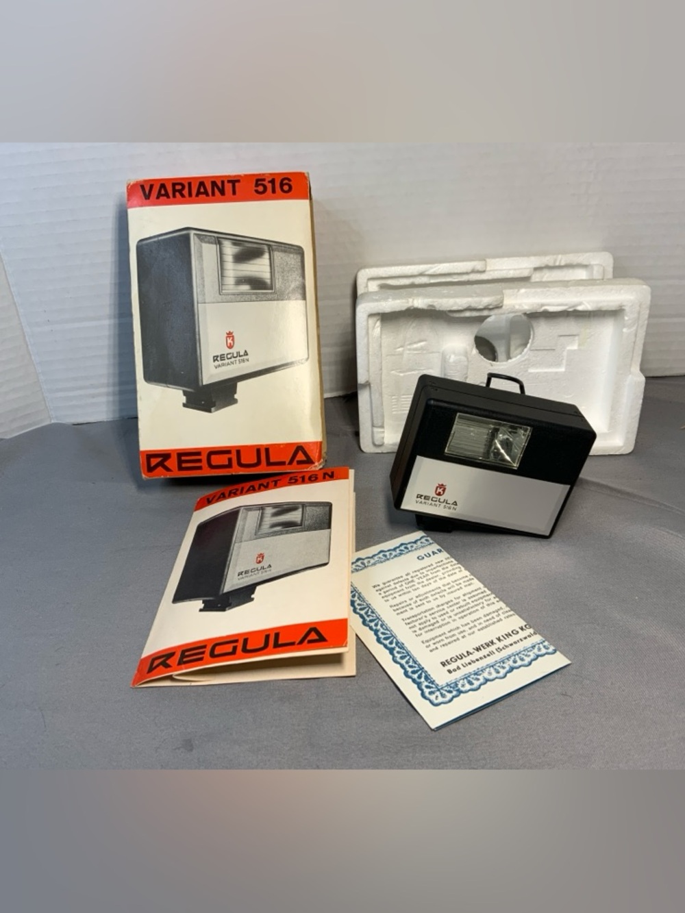 Regula Variant 516 Vintage Flash Unit in original packaging UNTESTED